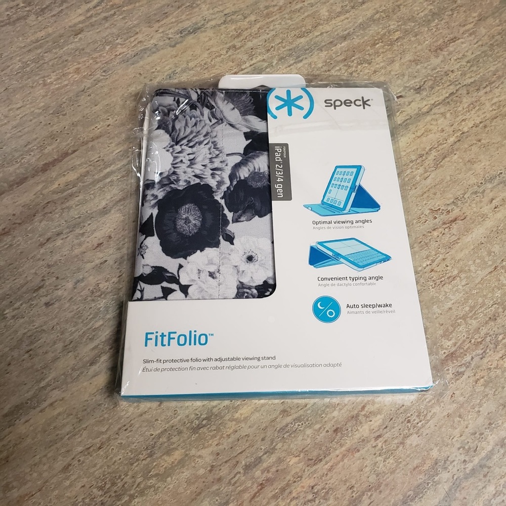 NIB Speck slim fit protective folio with stand